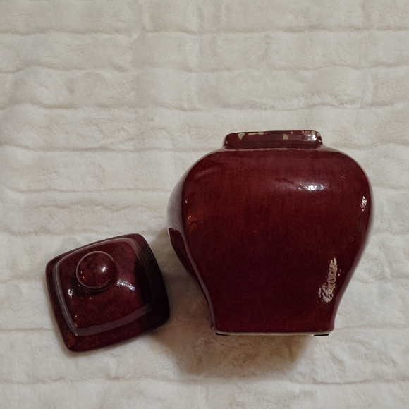 Elegant Burgundy Ceramic Jar